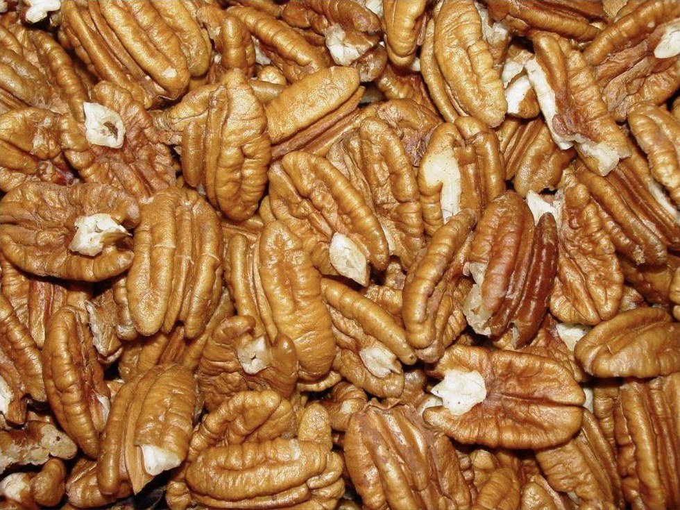 Pecanas en mitades